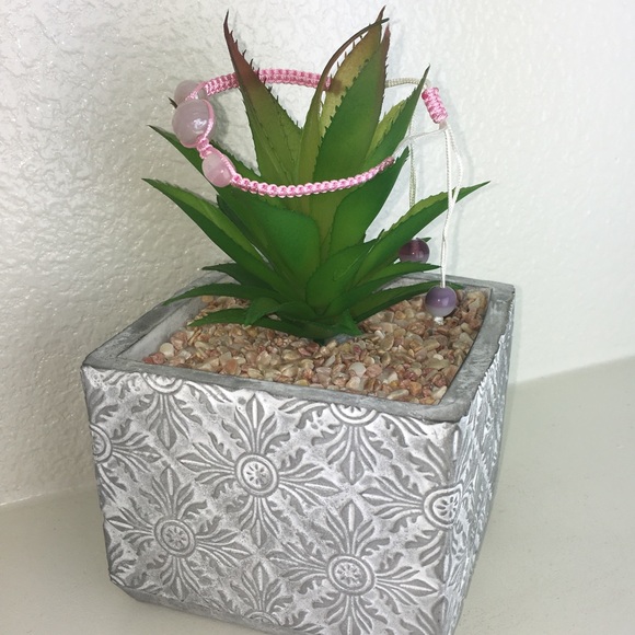 Handmade Chinese Knotting Bracelet W/ Glass Beads - Picture 3 of 8